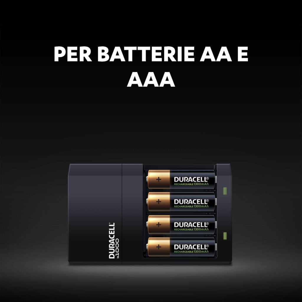 Il caricabatterie ad alta velocità Duracell include 2 slot per batterie AA 1300 mAh e due per batterie AAA 750mAh